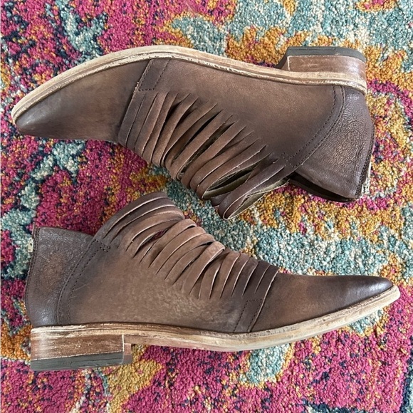 Free People | Women’s Brown Leather Lost Valley Strappy Ankle Zip Ankle Boot 9.5 - Picture 10 of 16
